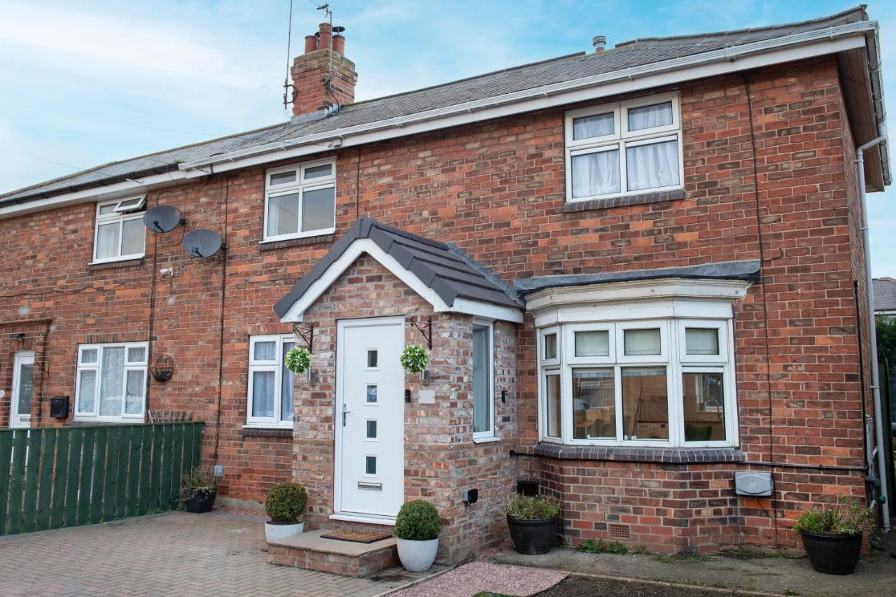Emmadale Central Bridlington Sleeps 7-8 Exterior foto